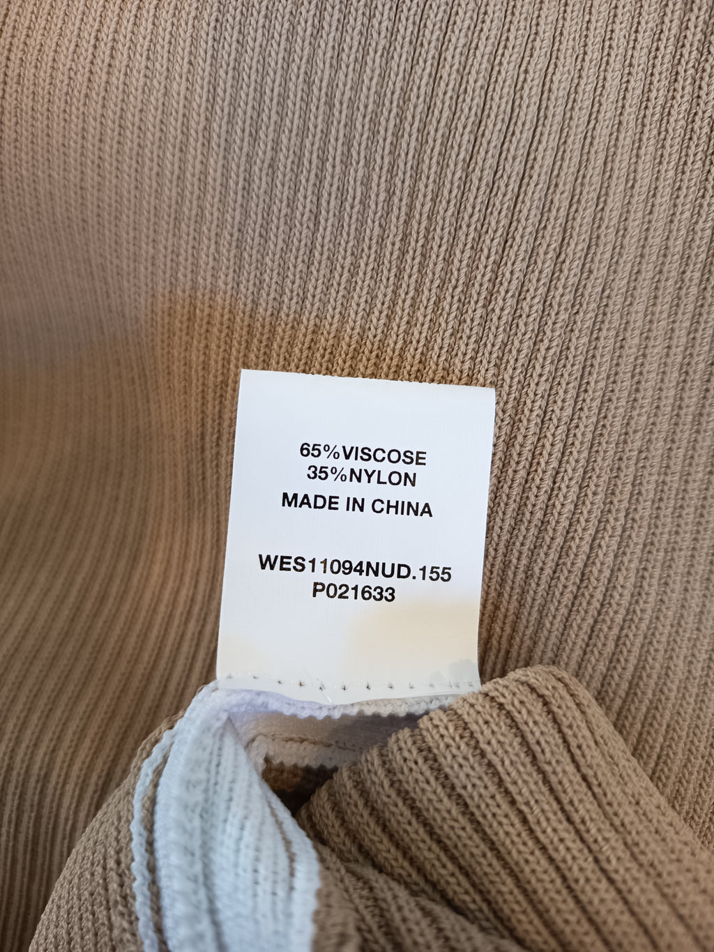 DISSH Binding Wheat Sleeved Knit Dress
