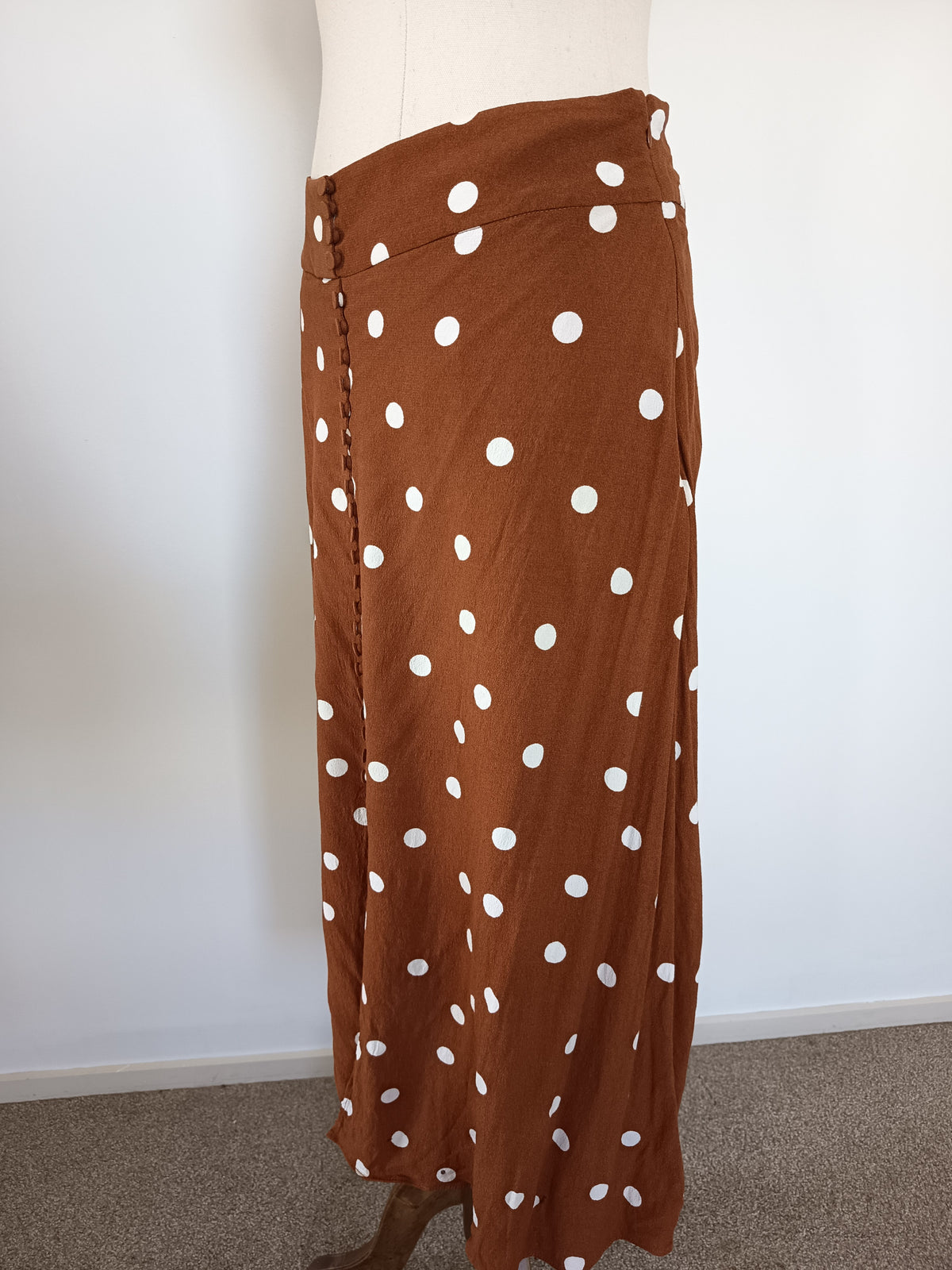 Witchery Button Through Midi Skirt (12)