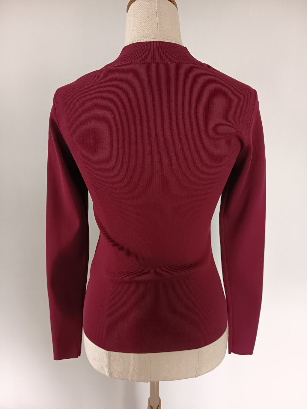 & Other Stories Cutout knit Top (XS)