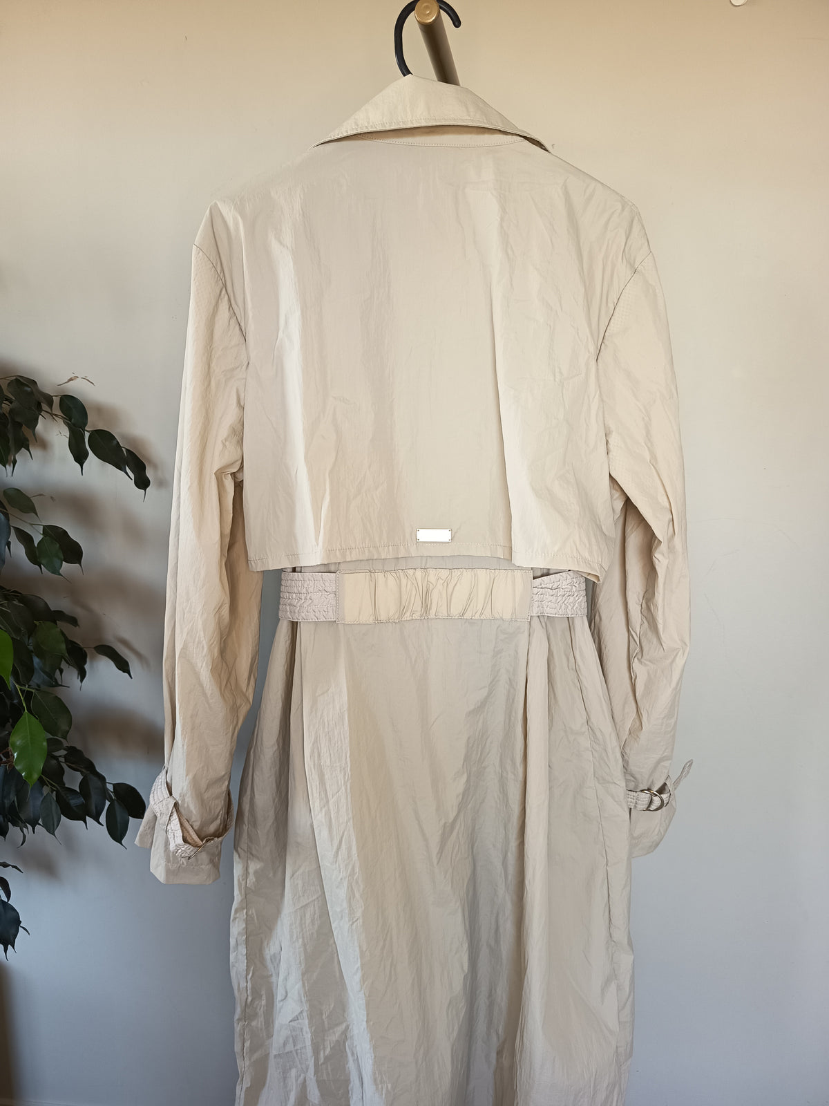 Aje Athletica Quilted Storm Flap Trench (8)