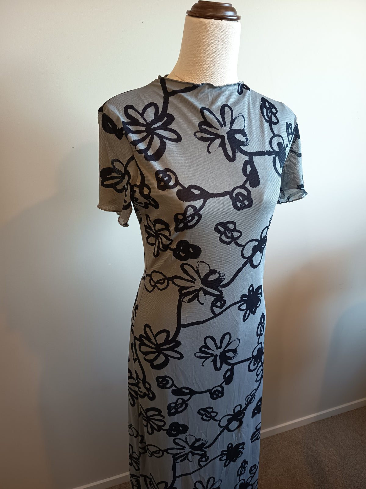 Motel Mesh Doodle Flower Midi Dress