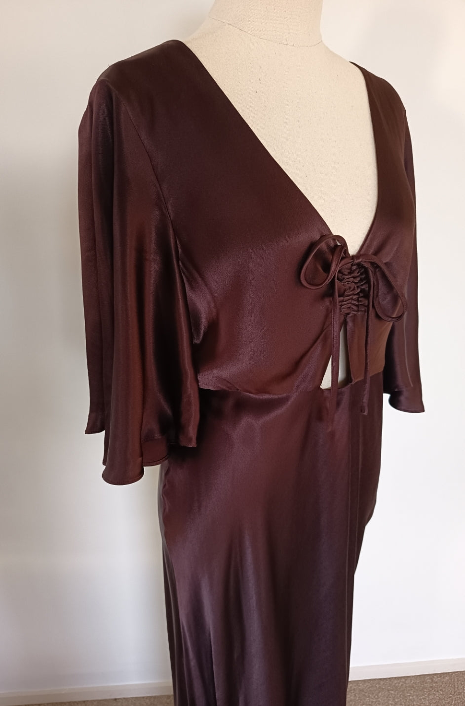 Shona Joy Wright Flutter Sleeve Bias Midi Dress (12)