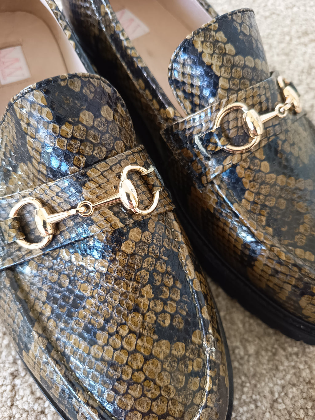 Kathryn Wilson Shandre Loafers (40/9)
