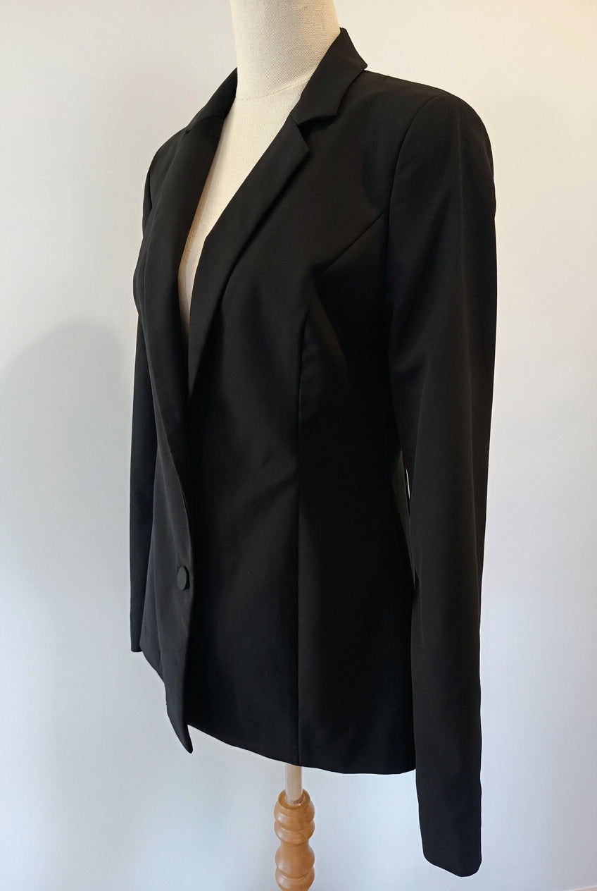 Friend of Audrey Blazer (M)