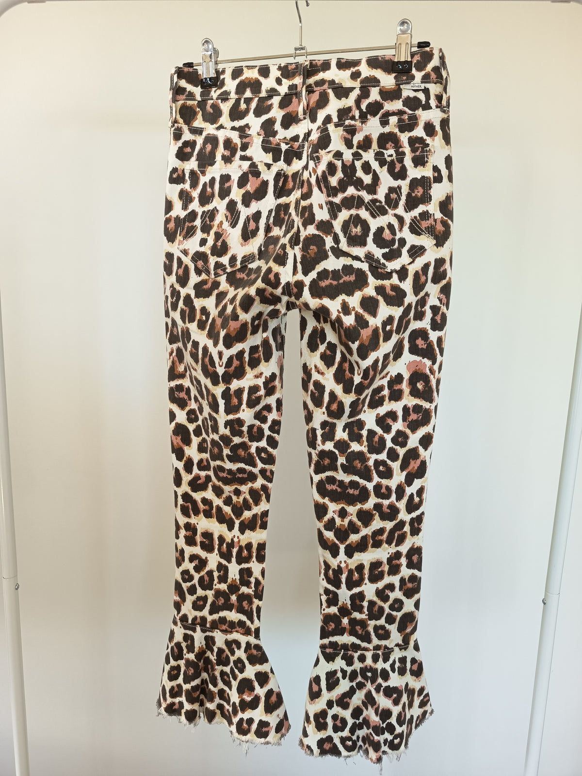 Mother Cha Cha Fray Jeans (24)