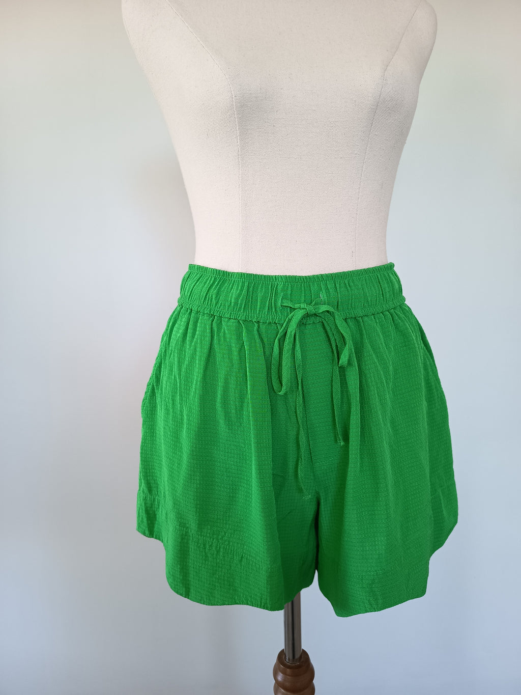 Ganni Ripstop Shorts (34)