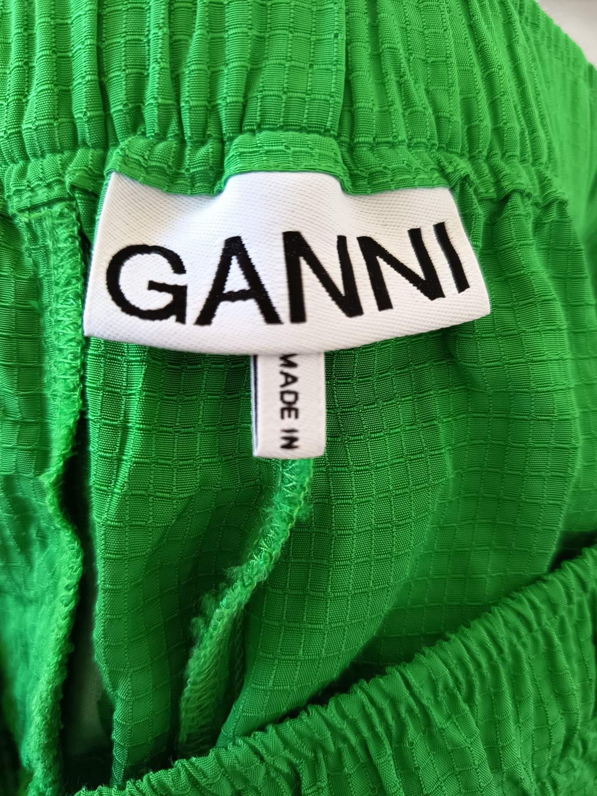 Ganni Ripstop Shorts (34)