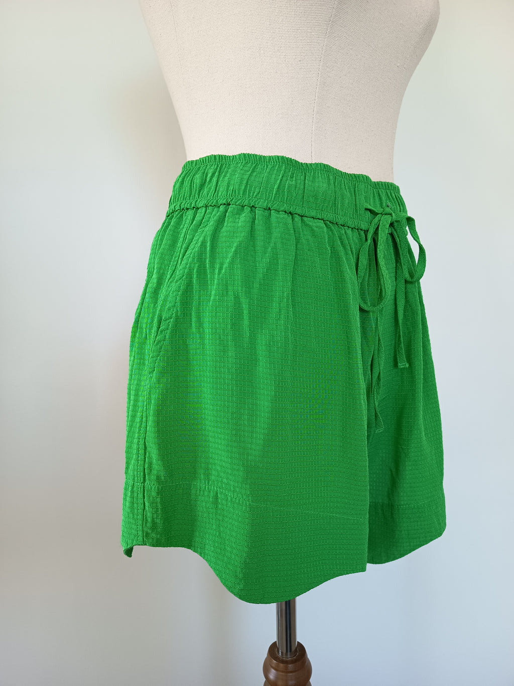 Ganni Ripstop Shorts (34)