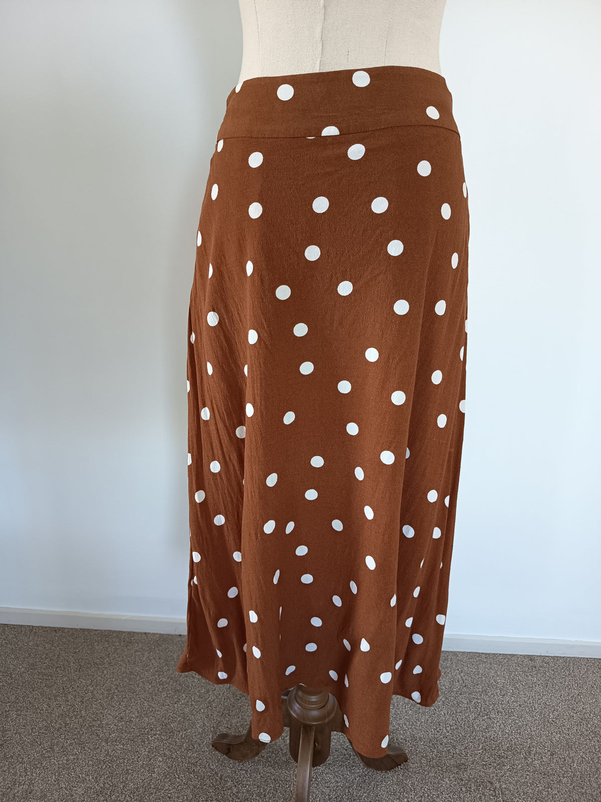 Witchery Button Through Midi Skirt (12)