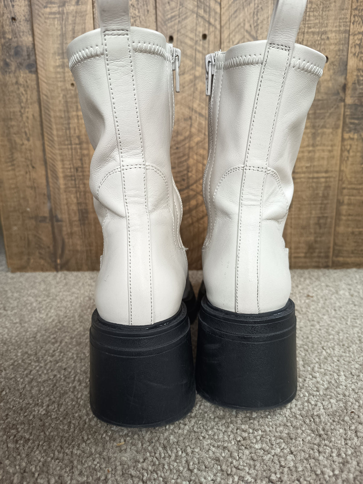 Isabella Anselmi Bing Ankle Boots