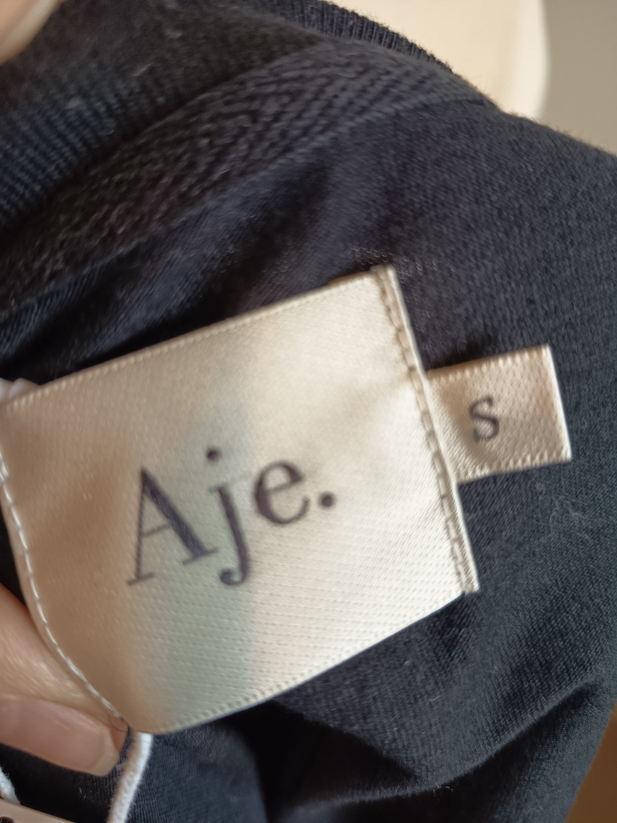 Aje Glider Tee (S)