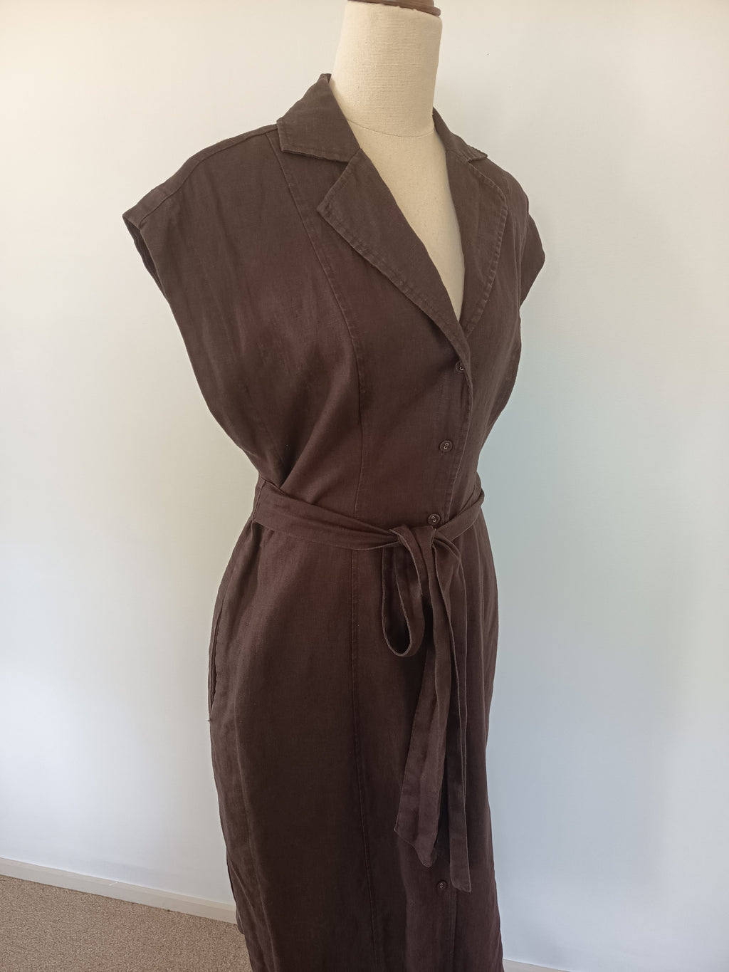 Country Road Linen Cap Sleeve Midi Dress (10)