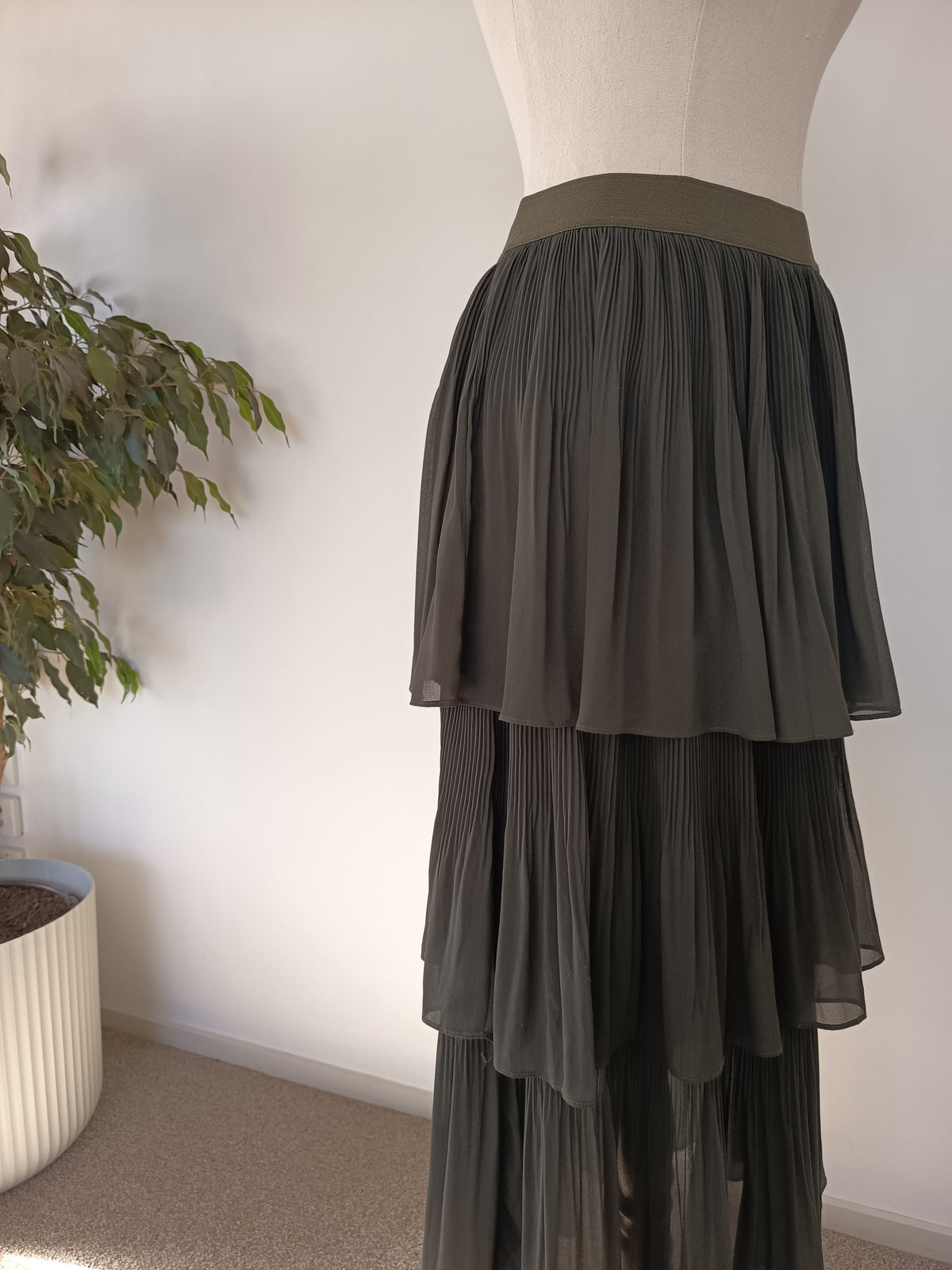 Max Alice Pleat Skirt (10)