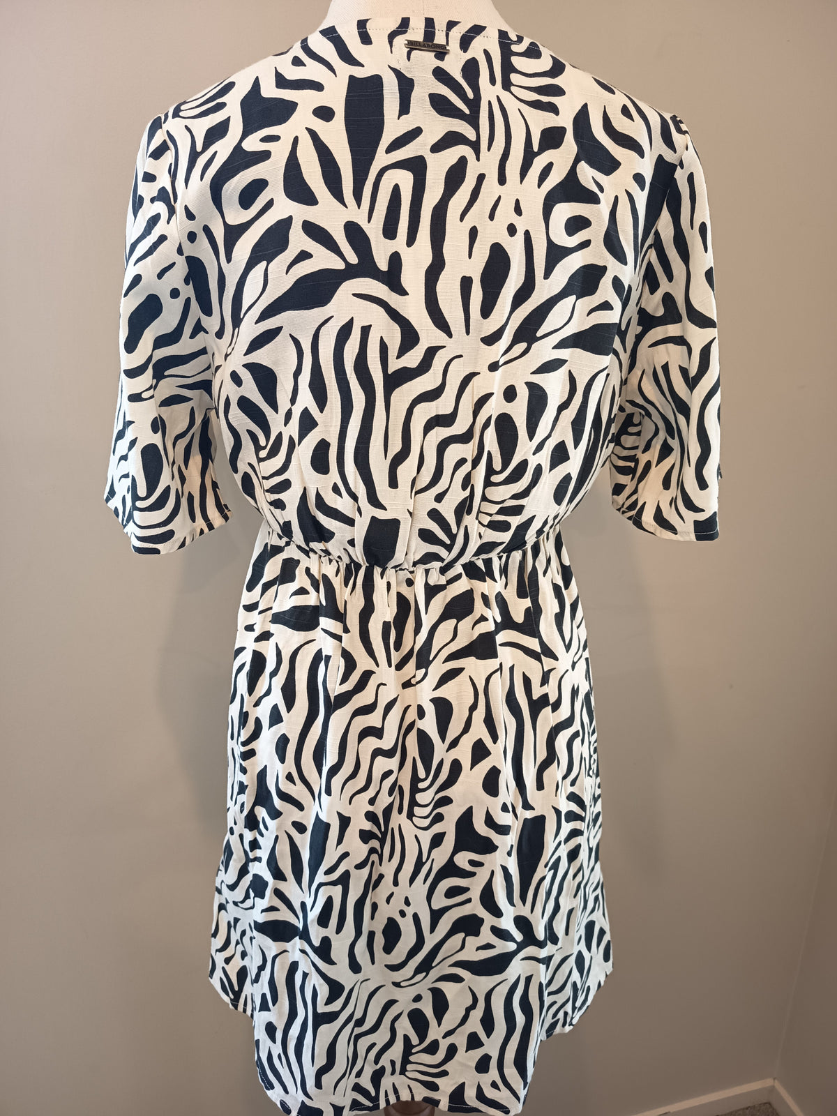 Billabong La Cala Dress (M) (NEW)