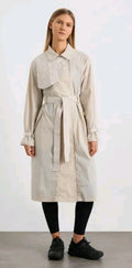 Aje Athletica Quilted Storm Flap Trench (8)