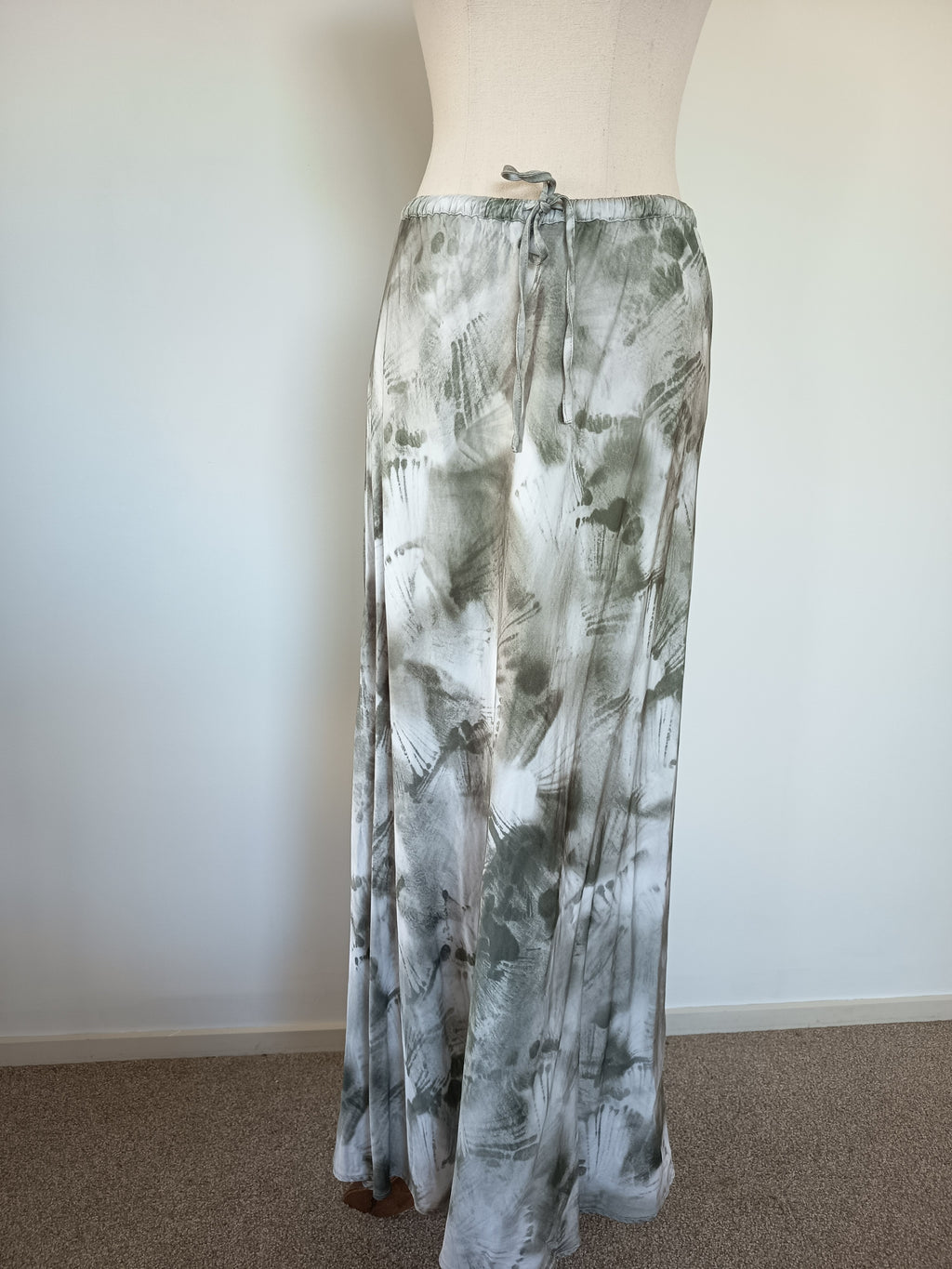 Max Henry Maxi Slip Skirt (S)