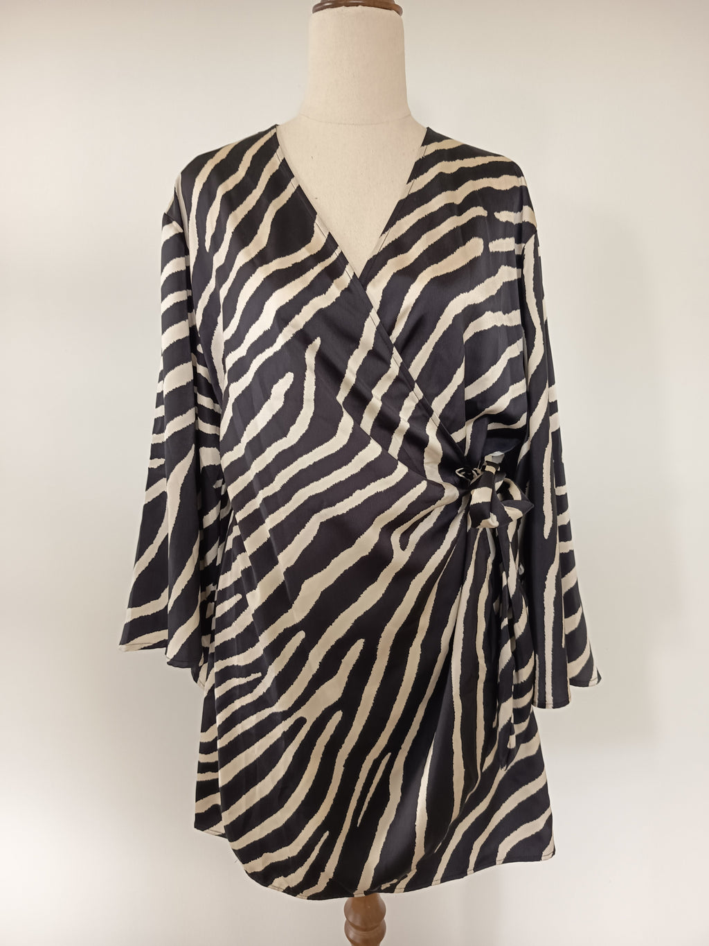 H&M Satin Wrap Mini Dress (M)
