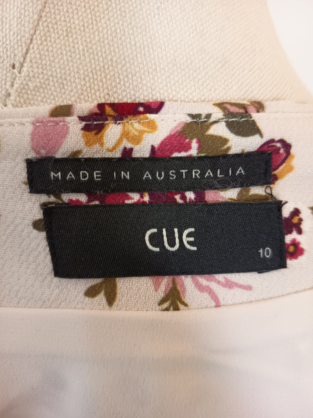 Cue Floral Mini Skirt (10)