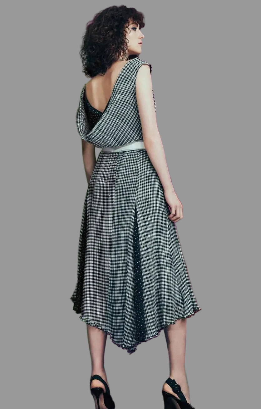 Cue Gingham Pleat Midi Dress (8)