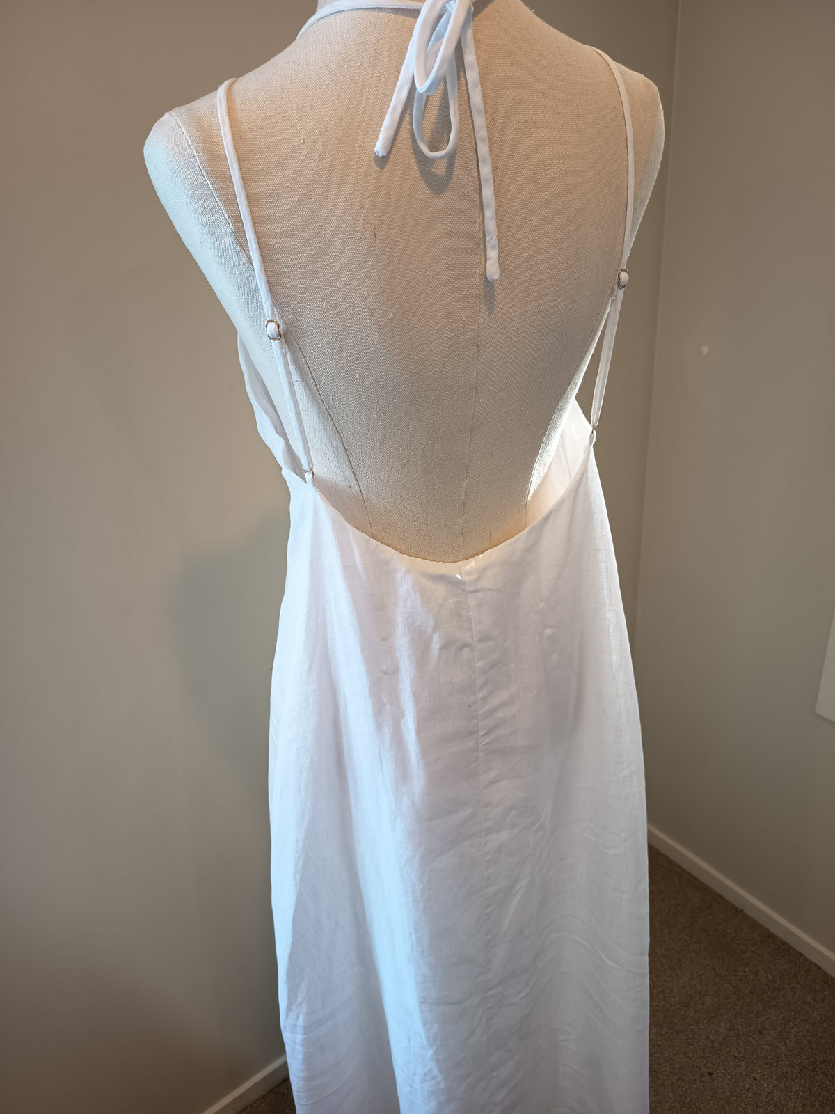 DISSH Linen Halter Maxi
