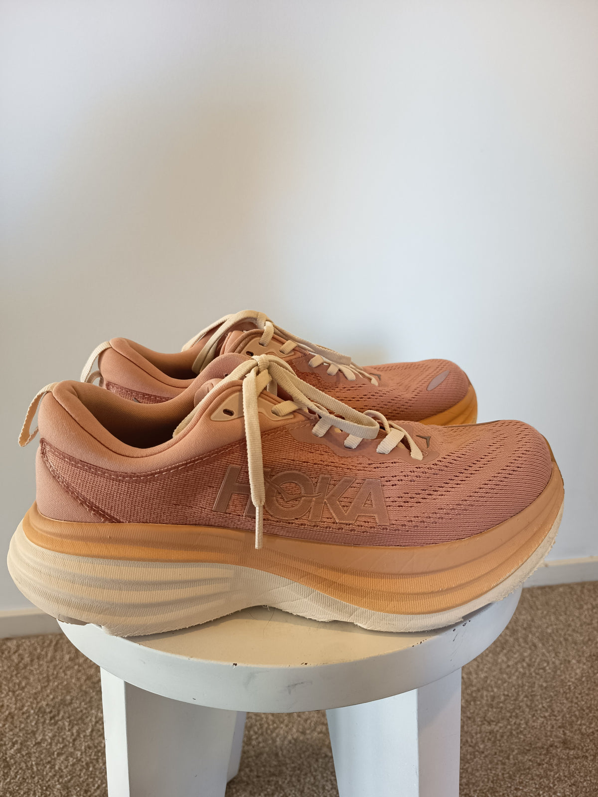 Hoka Bondi 8 Sneakers (40/9)