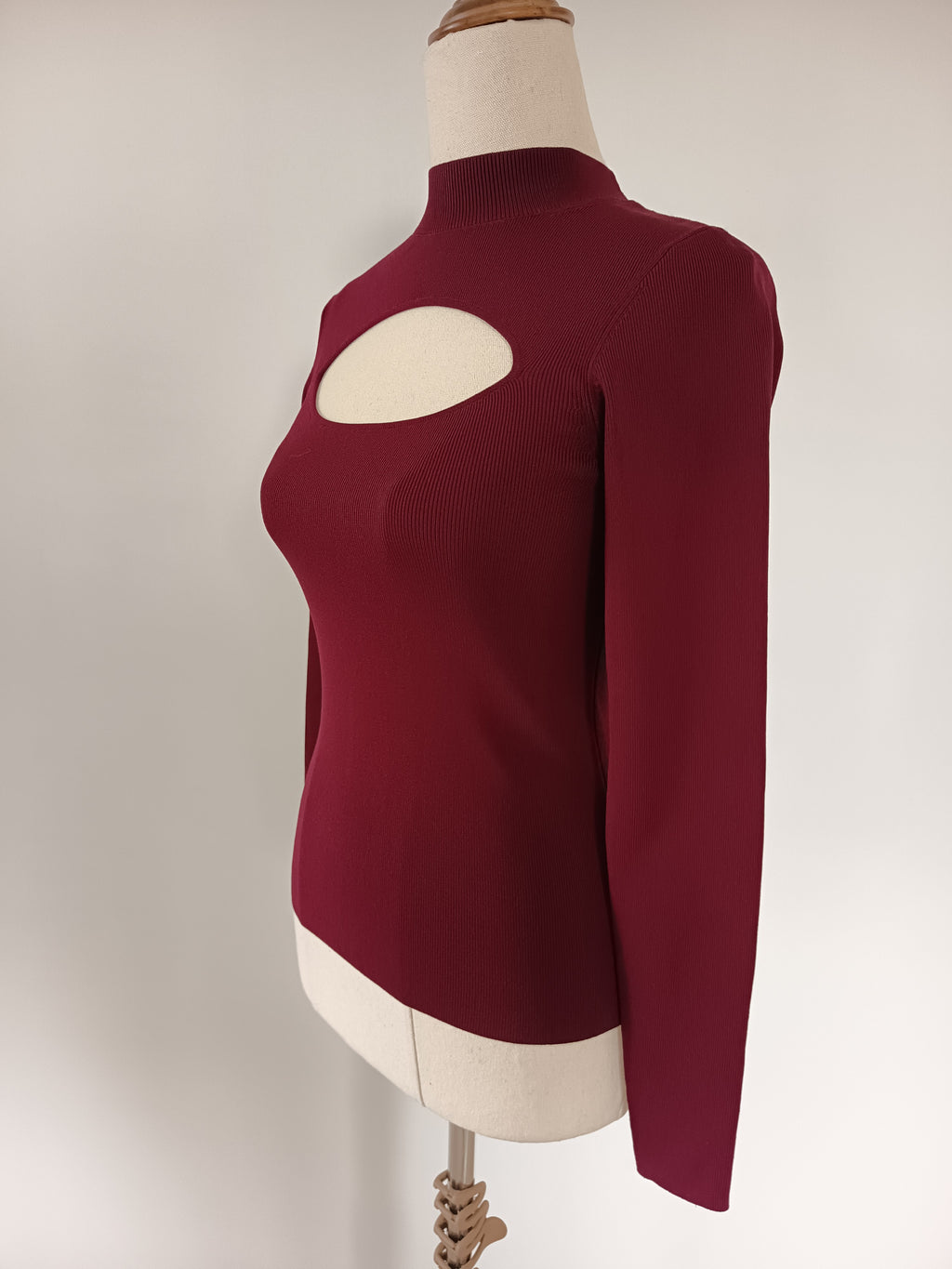 & Other Stories Cutout knit Top (XS)