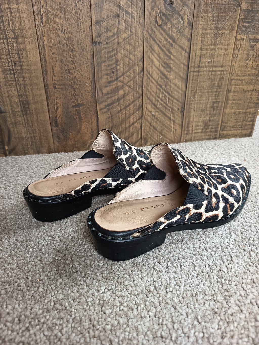 Mi Piaci Luxe Leopard Pony Hair Mules